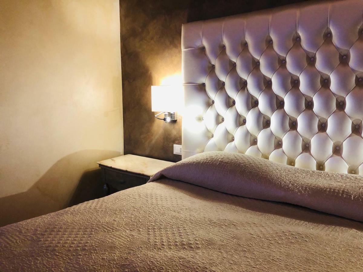 Luxury Apartment Frattina 34 Anelli روما المظهر الخارجي الصورة